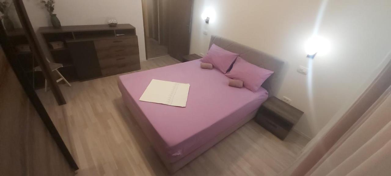 Sunshine Apartment *